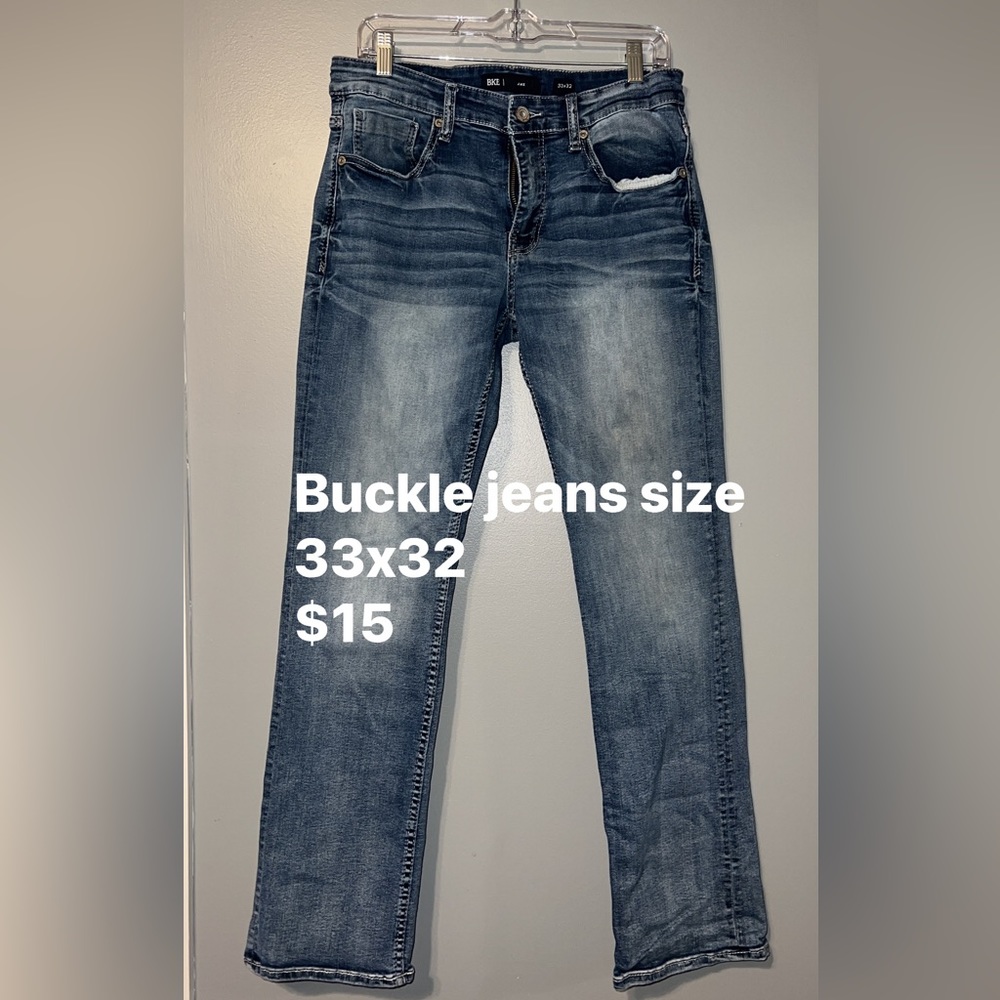 Buckle jeans